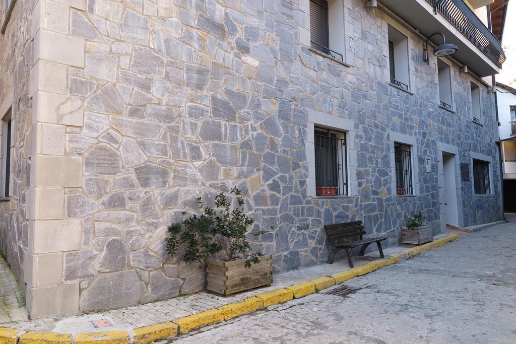 Apartamentos Casa Pochetas Бьельса Экстерьер фото