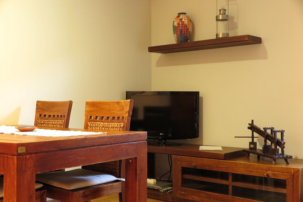 Apartamentos Casa Pochetas Бьельса Экстерьер фото